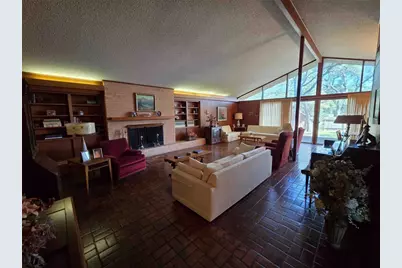 402 Honeycomb Ridge, Austin, TX 78746 - Photo 16