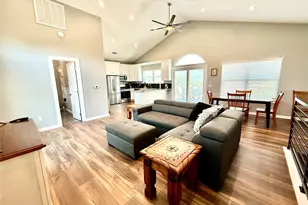 618 Hill St, Burnet, TX 78611 - Photo 14