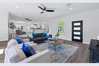 1307 Yorkshire Drive, Austin, TX 78723 - Photo 6