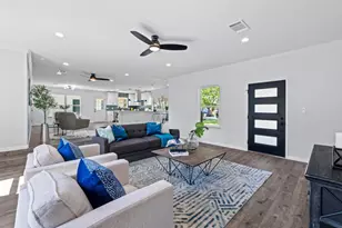 1307 Yorkshire Dr, Austin, TX 78723 - Photo 6