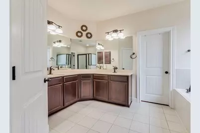5720 Viejo Drive, Austin, TX 78738 - Photo 14