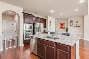 5720 Viejo Dr, Austin, TX 78738 - Photo 6