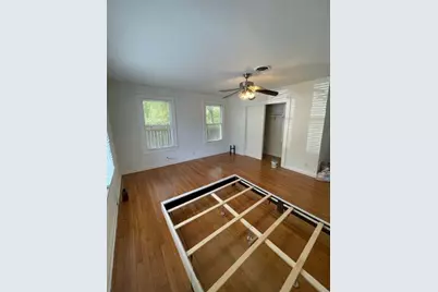207 W 39th Street #B, Austin, TX 78751 - Photo 10
