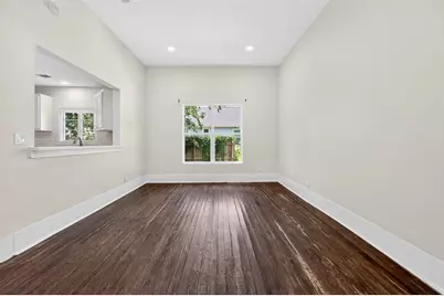 529 W Clark Street, Bartlett, TX 76511 - Photo 4