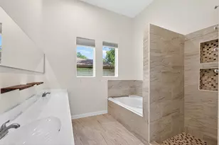 529 W Clark St, Bartlett, TX 76511 - Photo 22