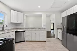 529 W Clark St, Bartlett, TX 76511 - Photo 8