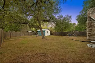 6801 Bryn Mawr Dr, Austin, TX 78723 - Photo 22