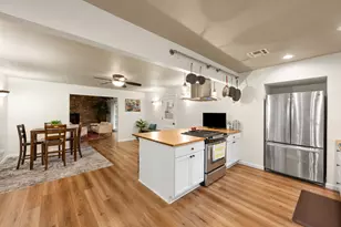 6801 Bryn Mawr Dr, Austin, TX 78723 - Photo 10