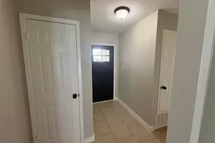 817 Cactus Dr, Round Rock, TX 78681 - Photo 2