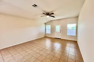 1005 W South St, Leander, TX 78641 - Photo 12