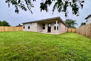 1005 W South St, Leander, TX 78641 - Photo 34