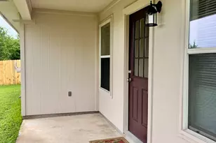 1005 W South St, Leander, TX 78641 - Photo 32