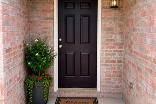 1005 W South St, Leander, TX 78641 - Photo 2