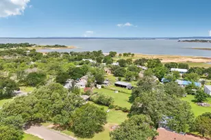 201 Bronco Dr, Burnet, TX 78611 - Photo 26