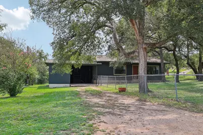 201 Bronco Drive, Burnet, TX 78611 - Photo 2