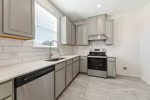 365 Rocroi Dr, Georgetown, TX 78626 - Photo 16