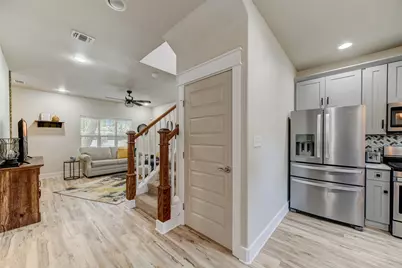 1103 Farm Street, Bastrop, TX 78602 - Photo 8