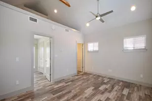 3141 E 12th St, Austin, TX 78702 - Photo 6