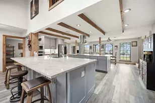 307 River Oaks Dr, Wimberley, TX 78676 - Photo 10