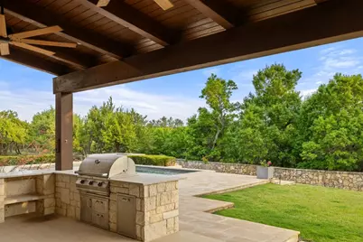 2560 Bell Springs Road, Dripping Springs, TX 78620 - Photo 38