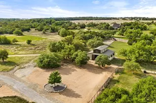2560 Bell Springs Rd, Dripping Springs, TX 78620 - Photo 10