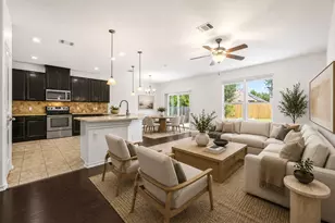 2215 McCombs St, Georgetown, TX 78626 - Photo 2