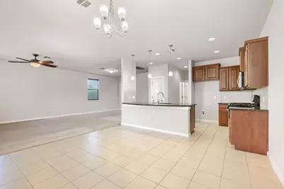 5212 Ingersoll Lane, Austin, TX 78744 - Photo 10