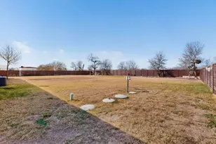 195 Gato Rd, Cedar Creek, TX 78612 - Photo 34