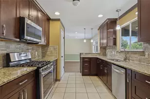 2424 Roundabout Ln, Round Rock, TX 78664 - Photo 12
