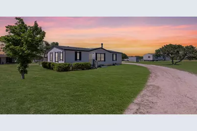 930 County Road 224, Florence, TX 76527 - Photo 1