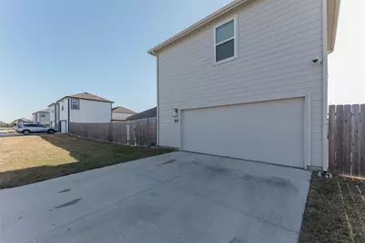 236 Garner, Kyle, TX 78640 - Photo 36