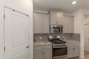 236 Garner, Kyle, TX 78640 - Photo 6