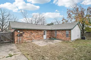 102 Stubblefield Dr, Elgin, TX 78621 - Photo 36