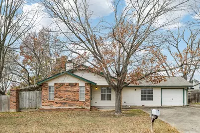 102 Stubblefield Drive, Elgin, TX 78621 - Photo 4