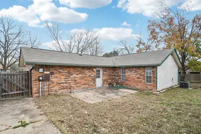 102 Stubblefield Drive, Elgin, TX 78621 - Photo 36