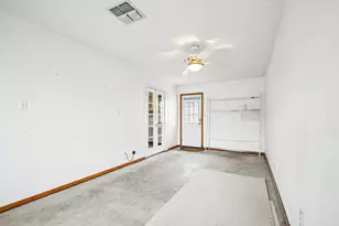 102 Stubblefield Dr, Elgin, TX 78621 - Photo 26
