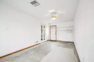 102 Stubblefield Dr, Elgin, TX 78621 - Photo 26