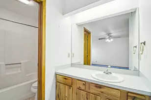102 Stubblefield Dr, Elgin, TX 78621 - Photo 20