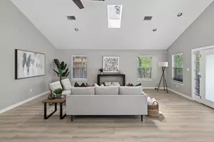411 W Live Oak St, Austin, TX 78704 - Photo 6