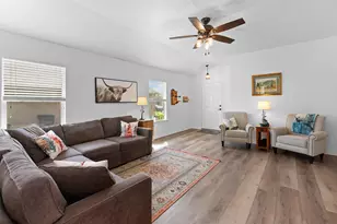 507 Luna Vista Dr, Hutto, TX 78634 - Photo 8