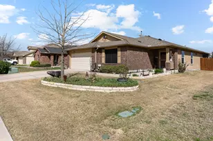 507 Luna Vista Dr, Hutto, TX 78634 - Photo 4