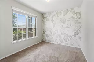 5600 Bonneville Bend, Austin, TX 78744 - Photo 10