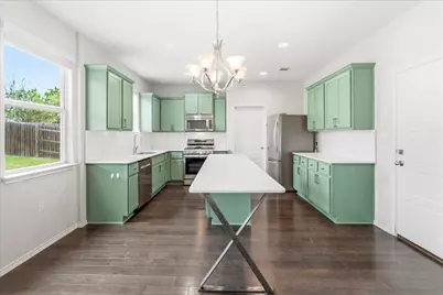 5600 Bonneville Bend, Austin, TX 78744 - Photo 6