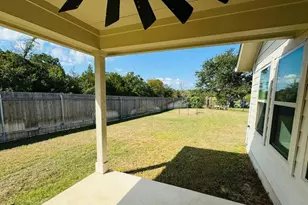 125 Millsaps Ct, Bastrop, TX 78602 - Photo 16