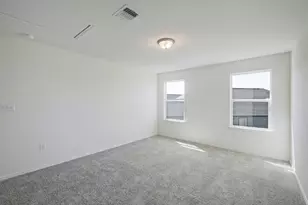 307 Summit Dr, Lockhart, TX 78644 - Photo 14