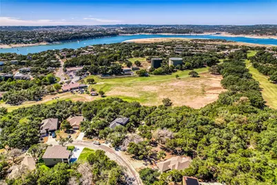 18620 Champions Circle, Point Venture, TX 78645 - Photo 8