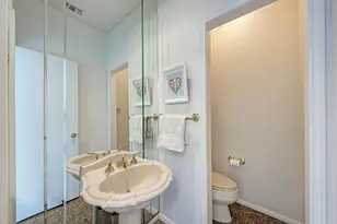 634 Broken Hills Dr, Horseshoe Bay, TX 78657 - Photo 10