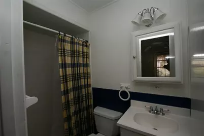 6702 Isabelle Drive, Austin, TX 78752 - Photo 10