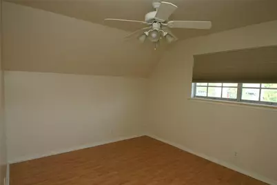 6702 Isabelle Drive, Austin, TX 78752 - Photo 12
