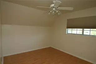 6702 Isabelle Dr, Austin, TX 78752 - Photo 12